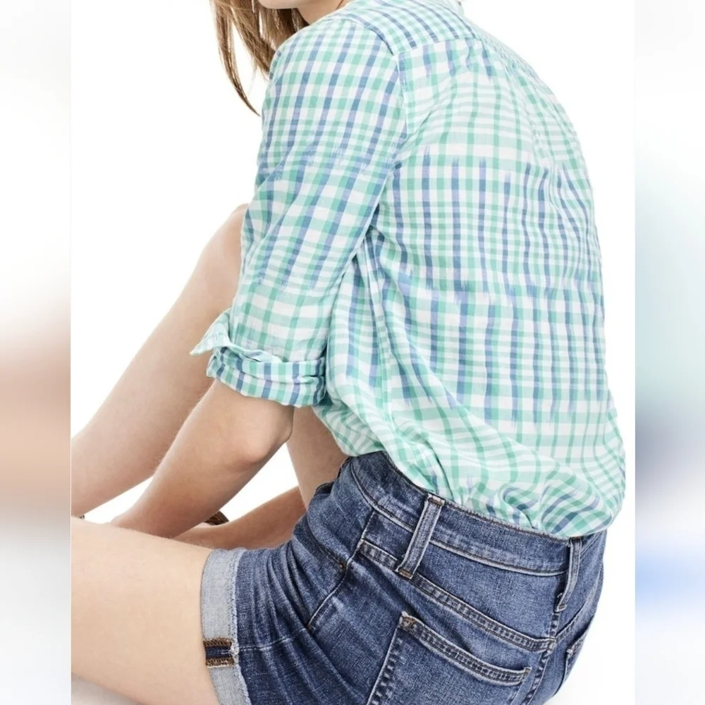 J.Crew Woman's  Gingham Half Button Up  Long Sleeve Size 8